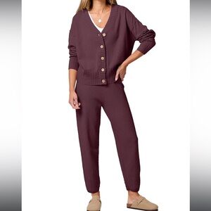 Women's Burgundy Knit Lounge Set